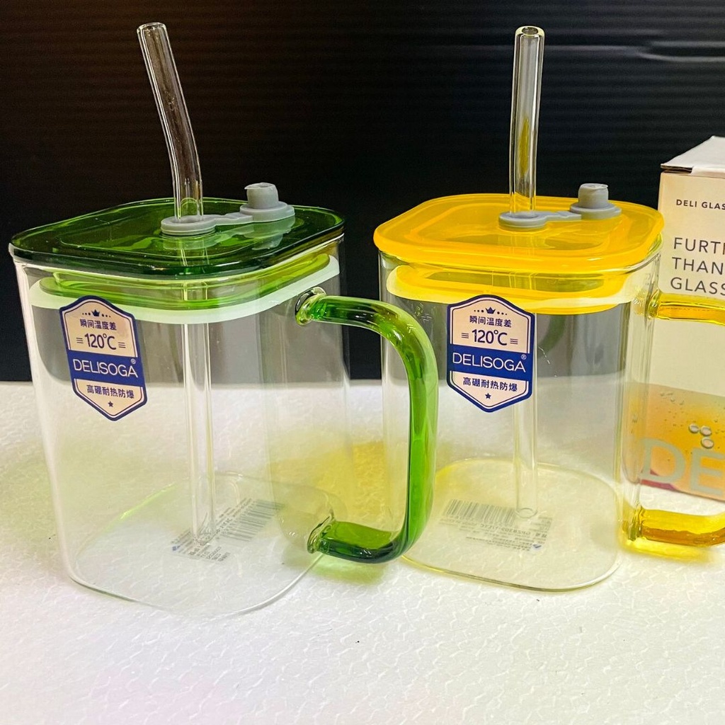 Mug Vert Deli Glassware avec paille 