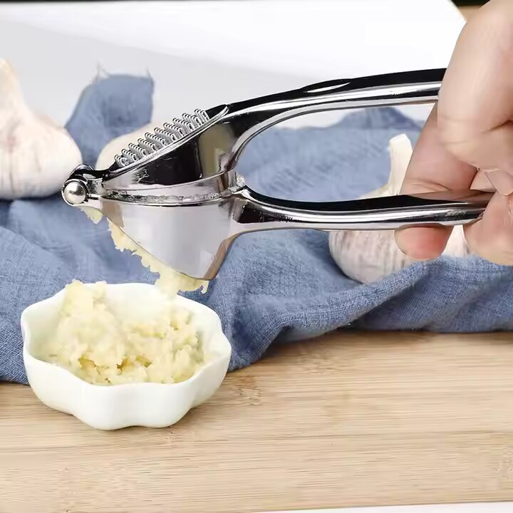 Presse Ail En Acier Inoxydable SHENGYA 18Cm