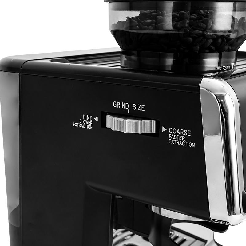 Machine a Café Expresso Lexical 2400W
