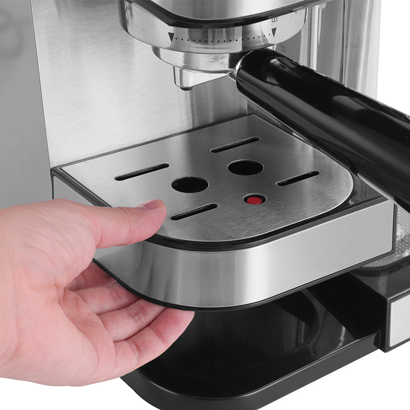 Machine a Café Expresso Lexical 1350W