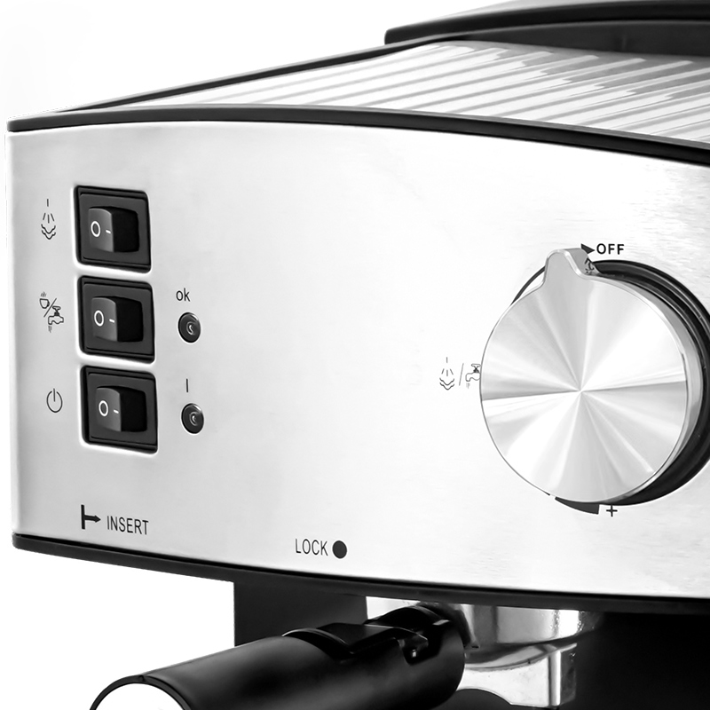 Machine a Café Expresso Lexical 850W