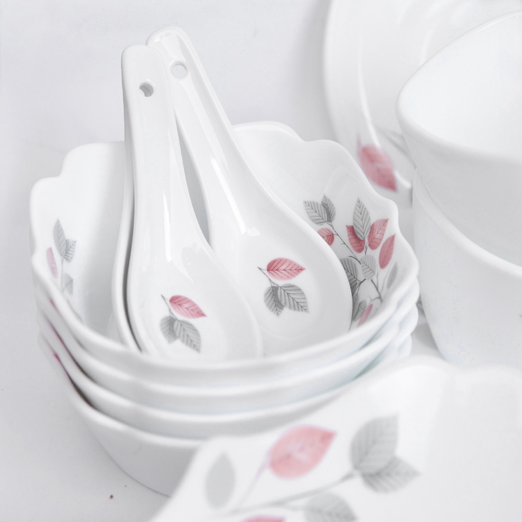 Service a Table en Porcelaine 64 Pièces IRIS Carré - Model 2