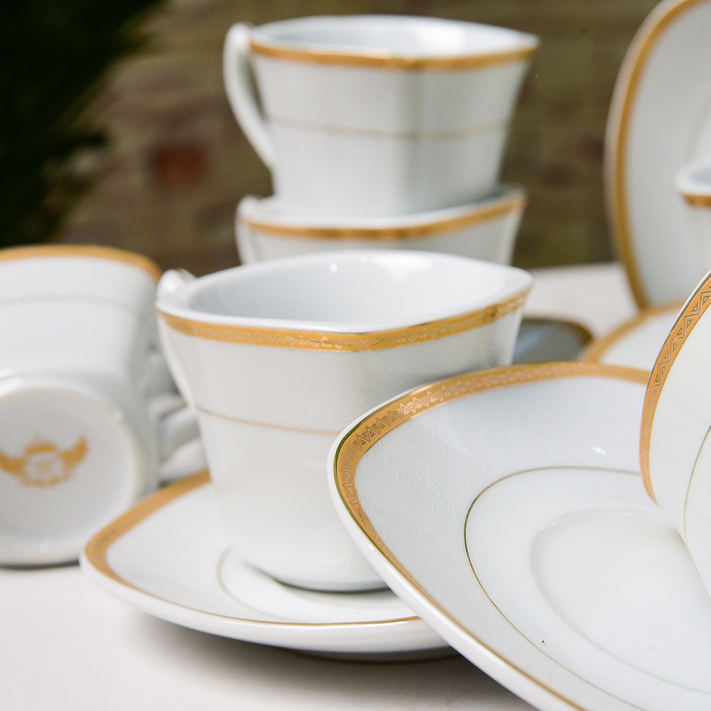 Service à Table 47 Pièces en Porcelaine Florence M2