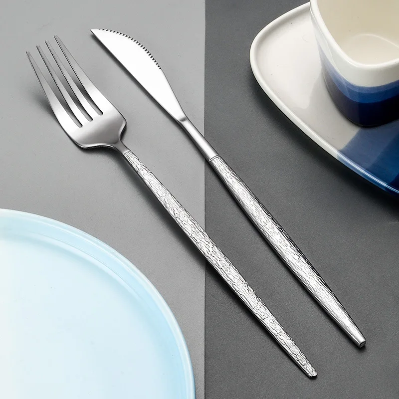 Coffret Ménagère 24 Pièces En Acier Inoxydable Argenté