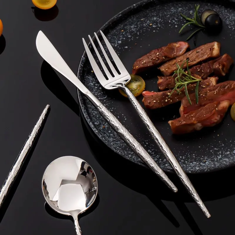 Coffret Ménagère 24 Pièces En Acier Inoxydable Argenté