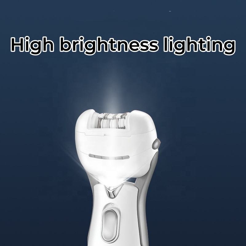 Râpe Électrique Anti-Callosité Techwood, 3 Têtes, Lumière Intégrée & Design Ergonomique – TRE-107